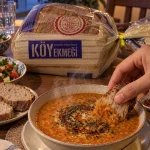 Evirgen Köy Ekmeği ile çorba
